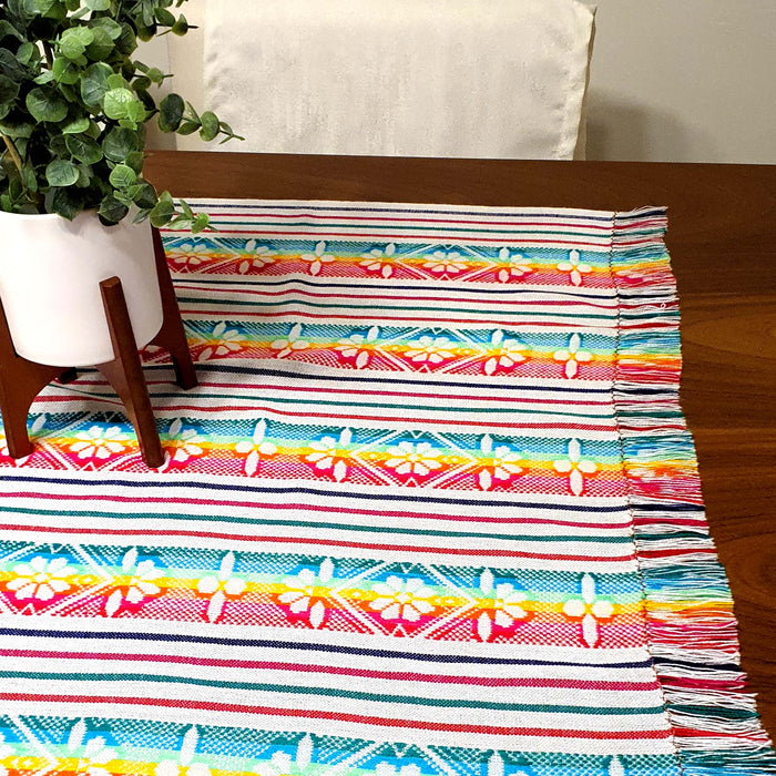mantel Mexicano, Mexican tablecloth, camino de mesa, table runner, white, woven, cambaya, aztec, mayan, floral print, light