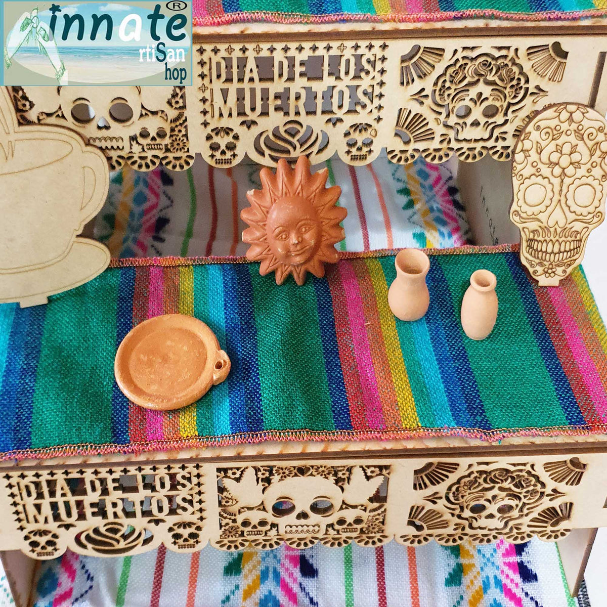 Clay pottery, Mexican, artisan